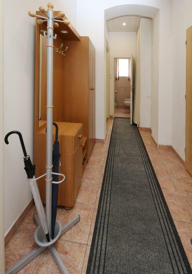 Apartman Ondrejska Karlovy Vary Exterior photo